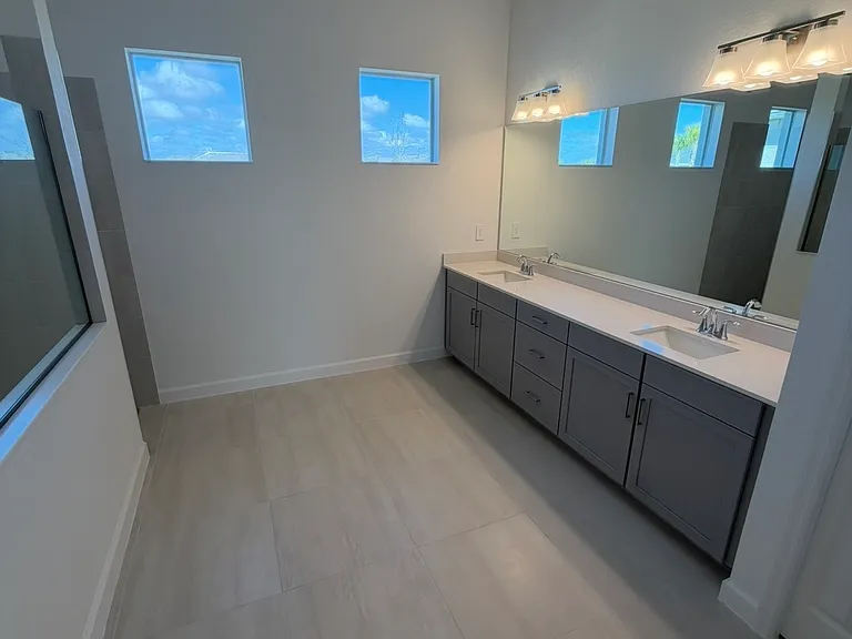7760 Lakes Edge Ln — Photo 17