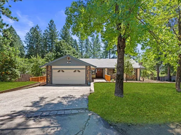 4770 Pony Express Trl, Camino, CA 95709