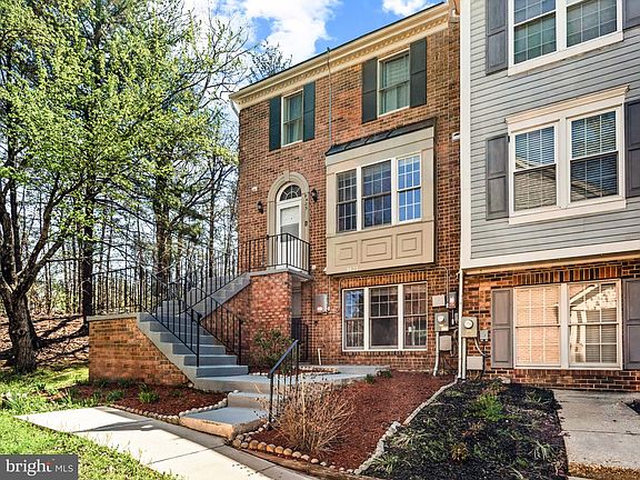 4th image of 9423 Rosmarin Way