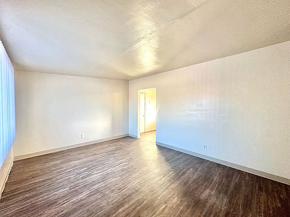 4th image of 2120 N Treat Ave #Treat2120-b