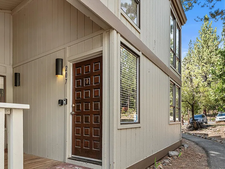 1001 Commonwealth Dr #207 — Photo 24
