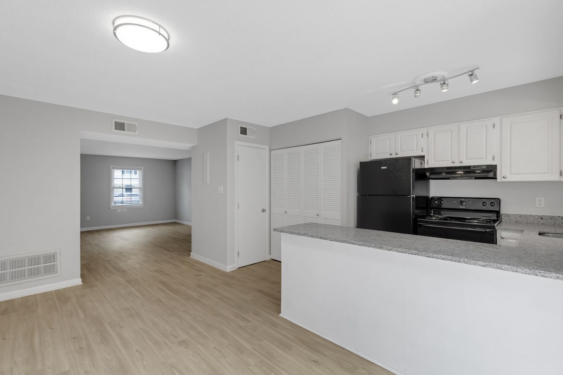 Newly Renovated Kitchen with Granite