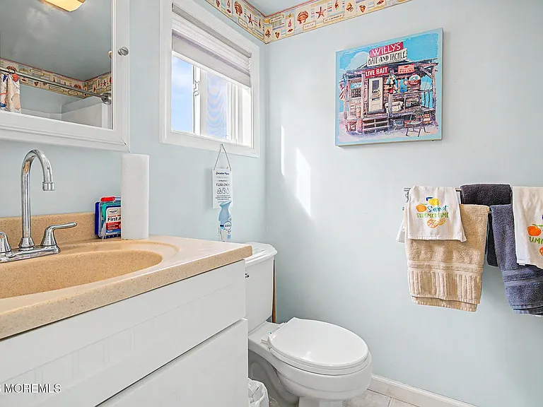 1022 S Green St — Photo 22