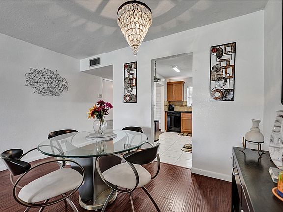 4th image of 10303 Sunrise Lakes Boulevard #112