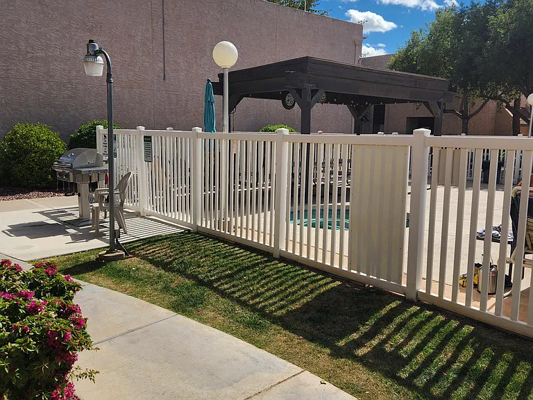 886 W Galveston St #202 — Photo 29