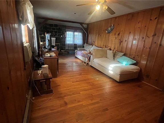 4th image of 116 Sharrotts Rd