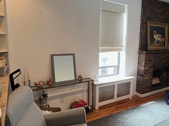 2nd image of 101 W 69th St APT 3A