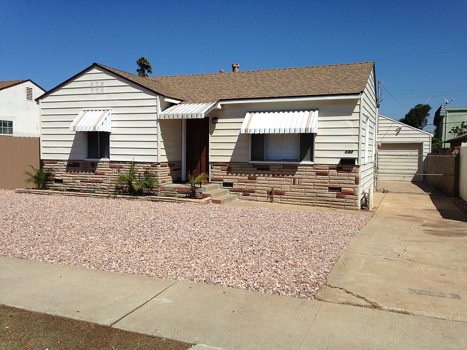 1st image of 137 Oaklawn Ave