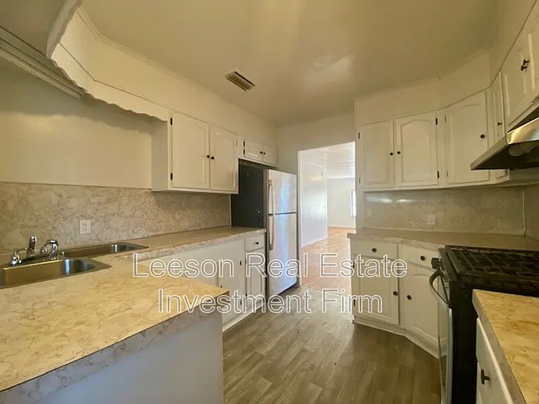 3132 Looney St — Photo 13