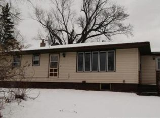 3334 357th Ave NW, Cambridge, MN 55008