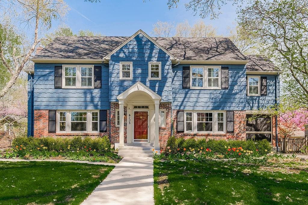 6135 Morningside Dr, Kansas City, MO 64113 Zillow