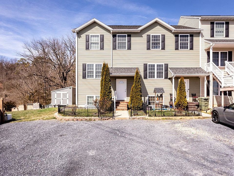 1st image of 3318 Hebron Ct