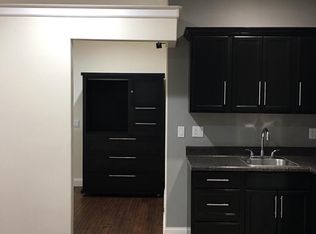 3149 W 132nd St, Hawthorne, CA 90250