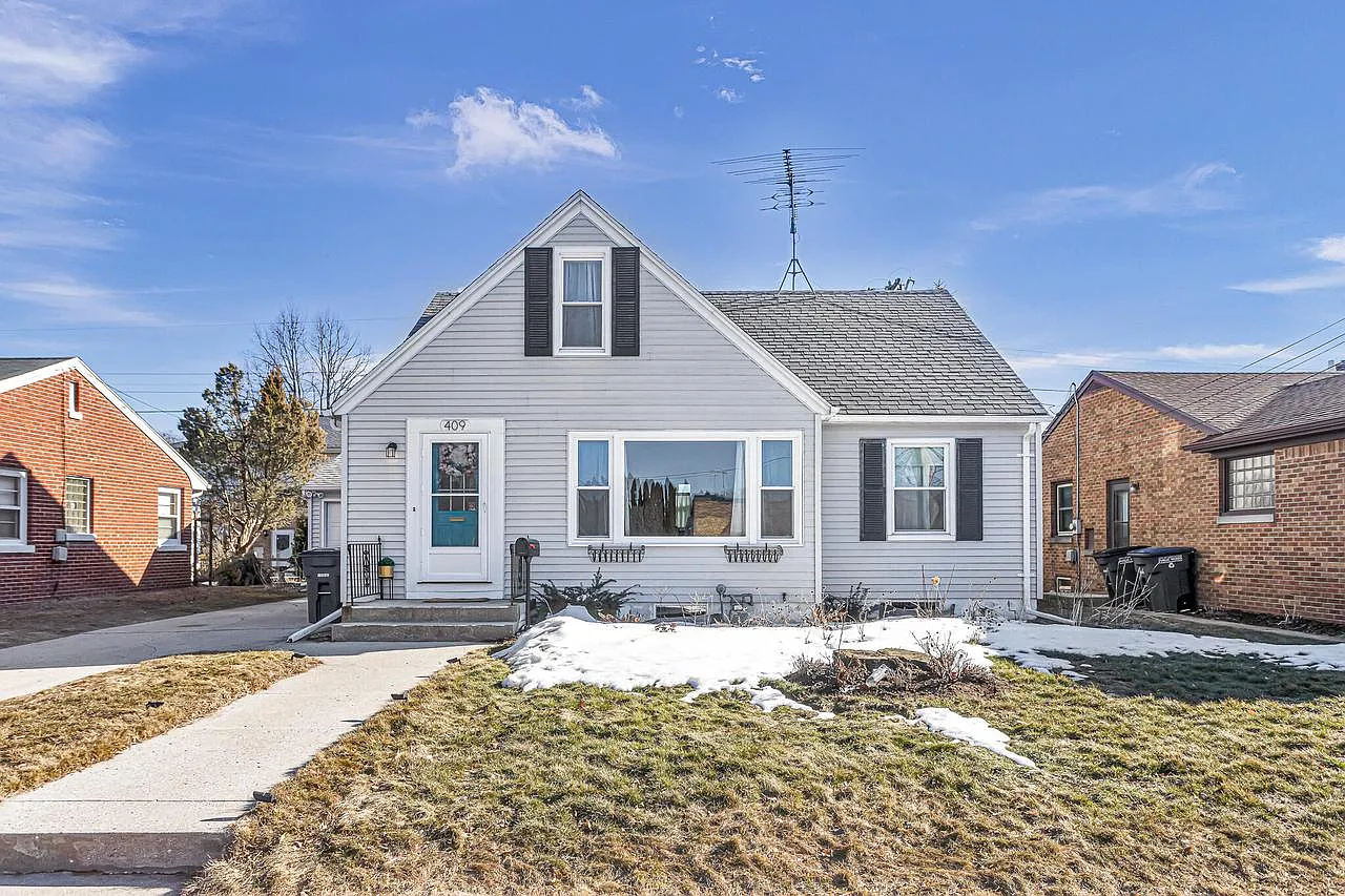409 Geele AVENUE photo 1