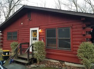 204 Sellersville Dr, East Stroudsburg, PA 18302