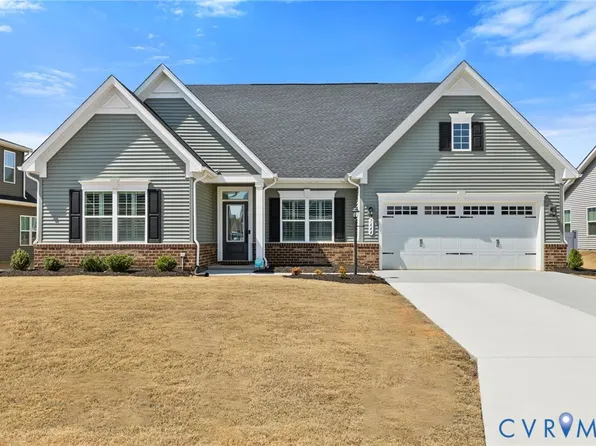 7644 Autumn Leaves Ln, New Kent, VA 23124