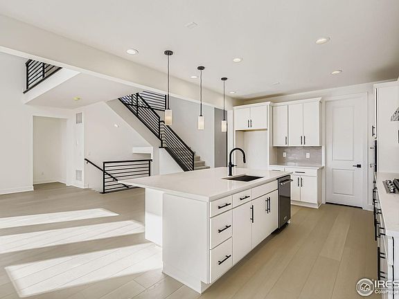 4th image of 5603 Zadie Ave