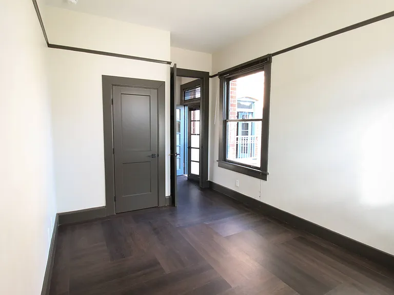 Julian Drew Lofts — Photo 11