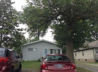 692 Bay Rd, Bay City, MI 48706