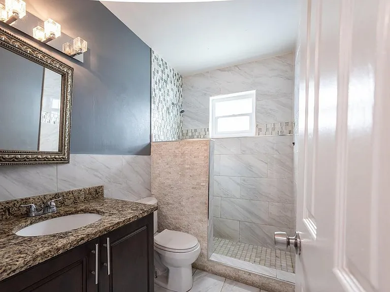 5763 Purdy Ln — Photo 12