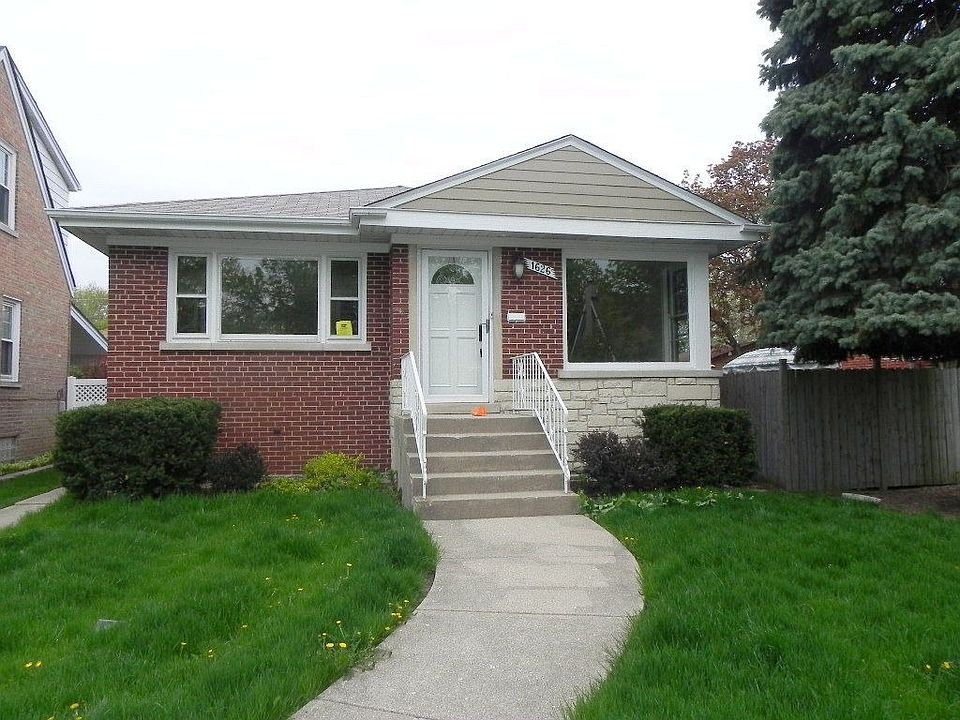 1st image of 1626 Balmoral Ave