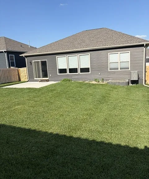 4716 N 210th Ave — Photo 28
