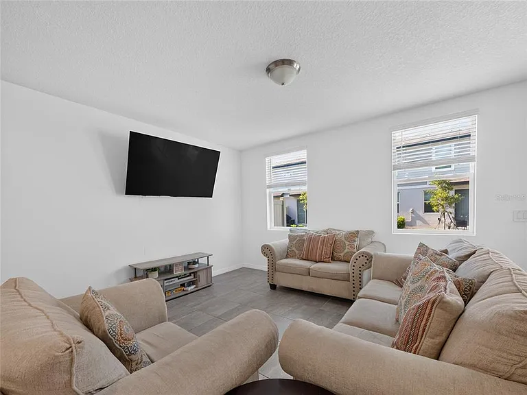 4368 Ranch House Rd — Photo 5