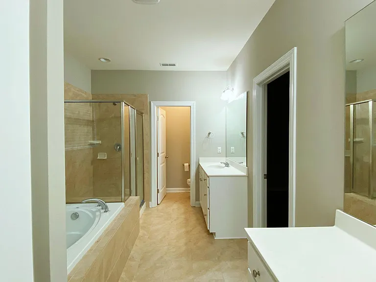8012 Hergety Dr — Photo 12