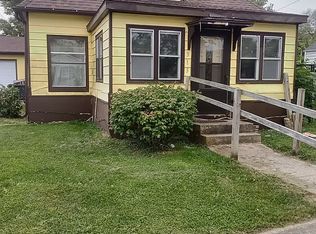 313 E Summer St, Monroe City, MO 63456