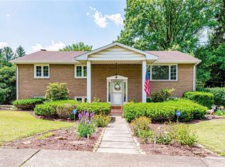 2134 Ridgeview Rd, Mount Pleasant, PA 15666