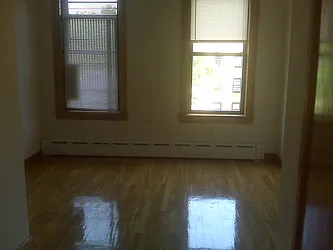 Rented by Elinor Taasa, LREB