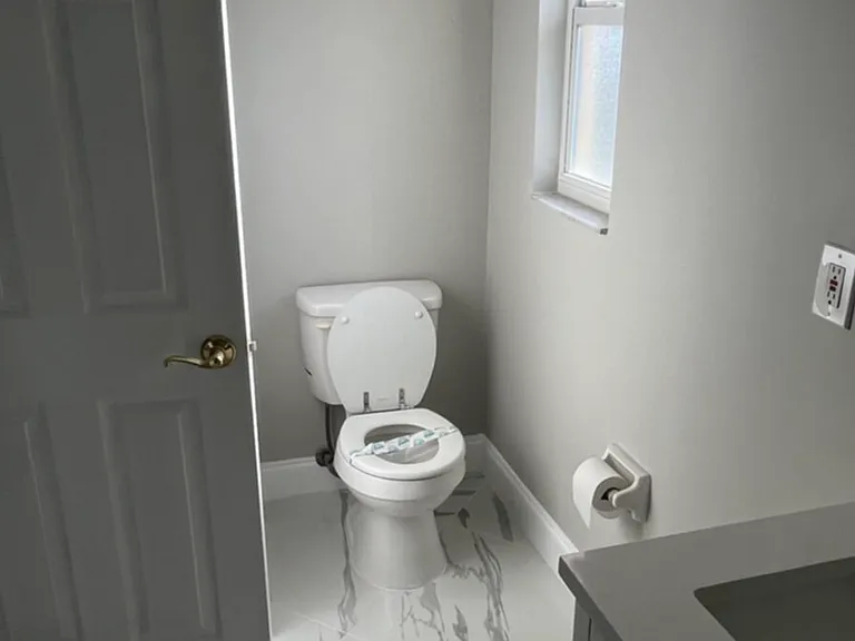 1513 SW 30th St — Photo 13