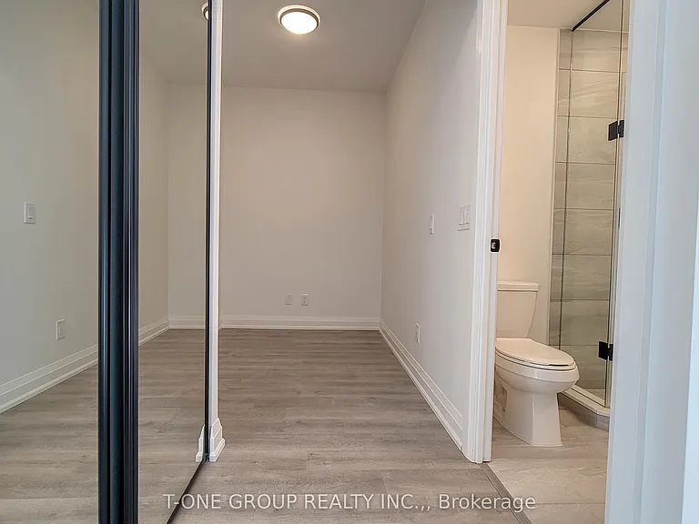 2369 Danforth Ave #318 — Photo 10