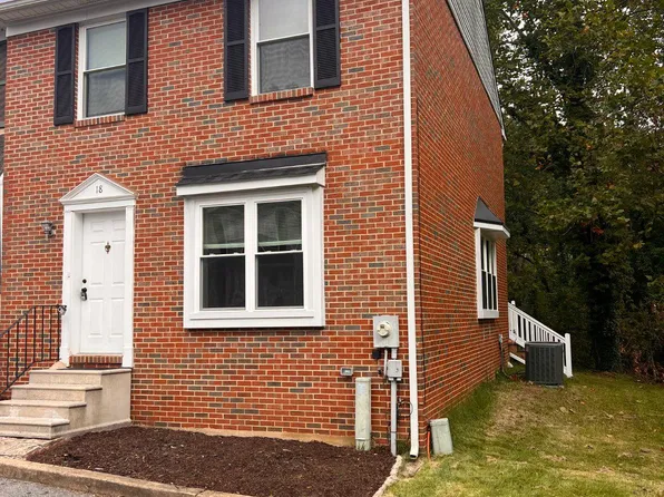 18 Kristina Ct, Wilmington, DE 19808