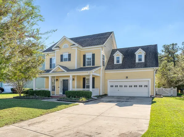 203 Silverwood Ln, Summerville, SC 29485