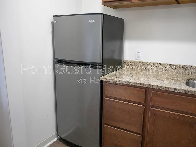 4916 California St — Photo 20