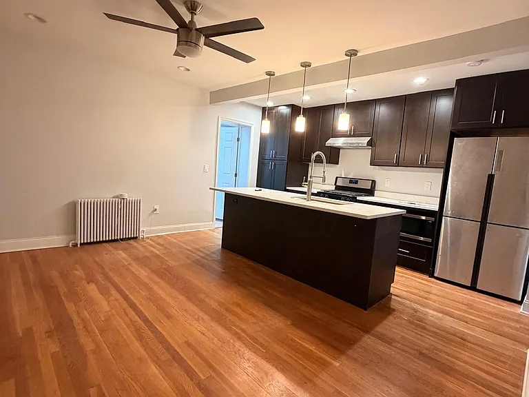 1228 Raum St NE #1 — Photo 2