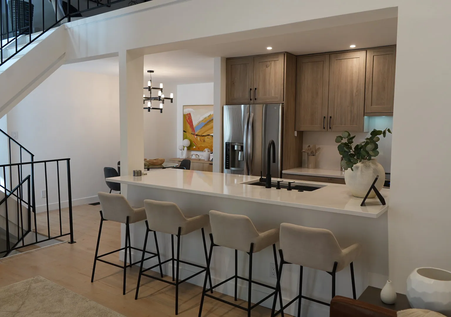 2 bed, 2.5 bath, 1452 sqft, $4,500 — Photo 3