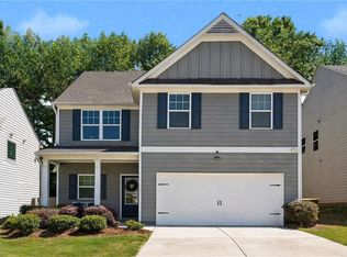 48 Ulsh Park Dr, Newnan, GA 30265