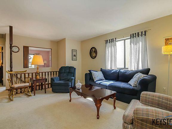 4th image of 2121 Melvin St SW #12