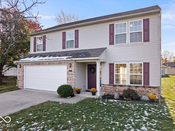 825 W Muskegon Dr, Greenfield, IN 46140