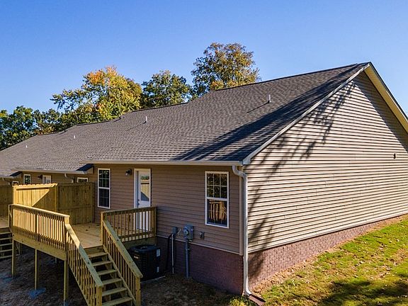 3rd image of 880 Elrod St SE #4R-D