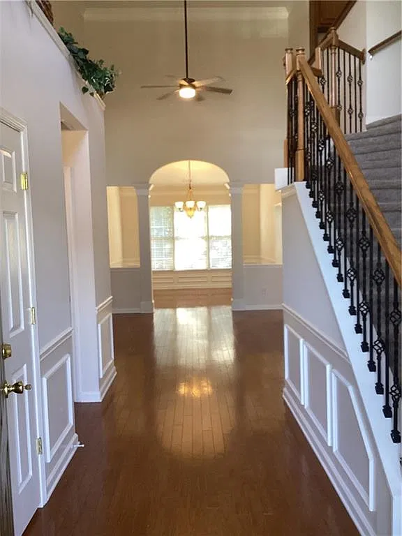 4 bed, 2.5 bath, 2679 sqft, $2,600 — Photo 4