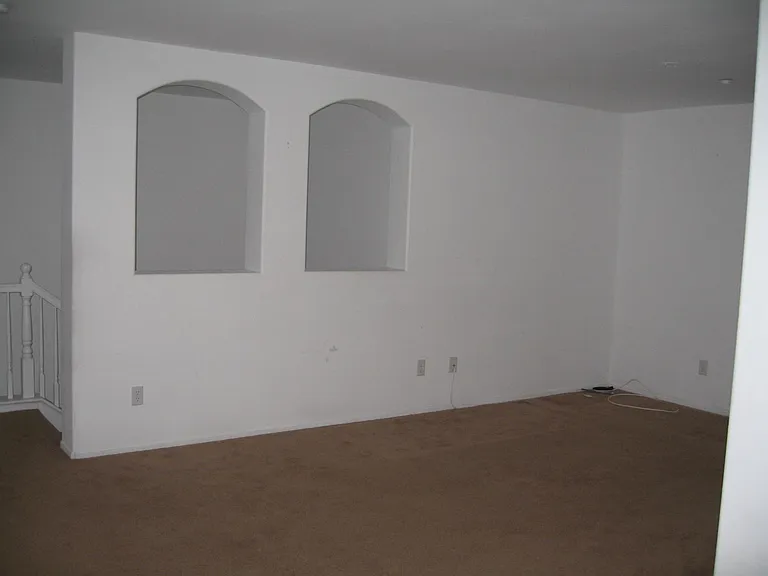 25840 Iris Ave #A — Photo 2