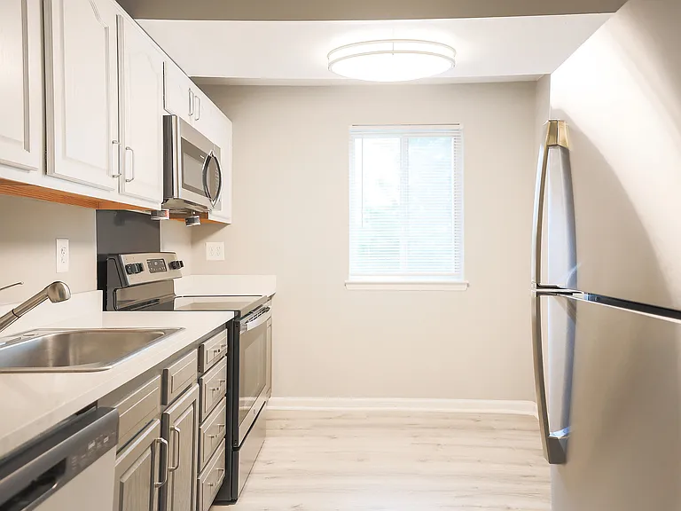 ReNew White Marsh — Photo 16