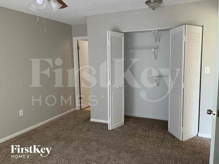 1451 Oak Pl — Photo 12
