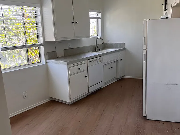 119 Driftwood St — Photo 25