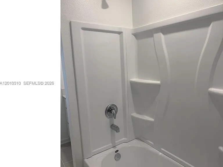 5423 Meadow Walk — Photo 21