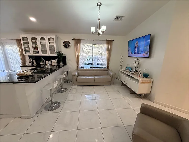 14712 SW 123rd Ave — Photo 7