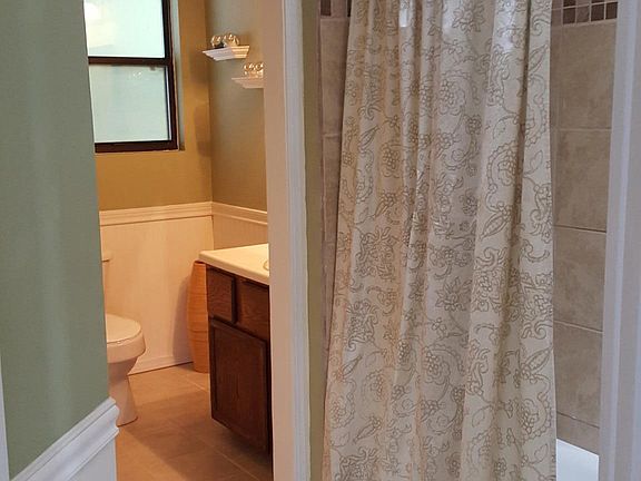 4th image of 24827 45th Ave S #19-F4